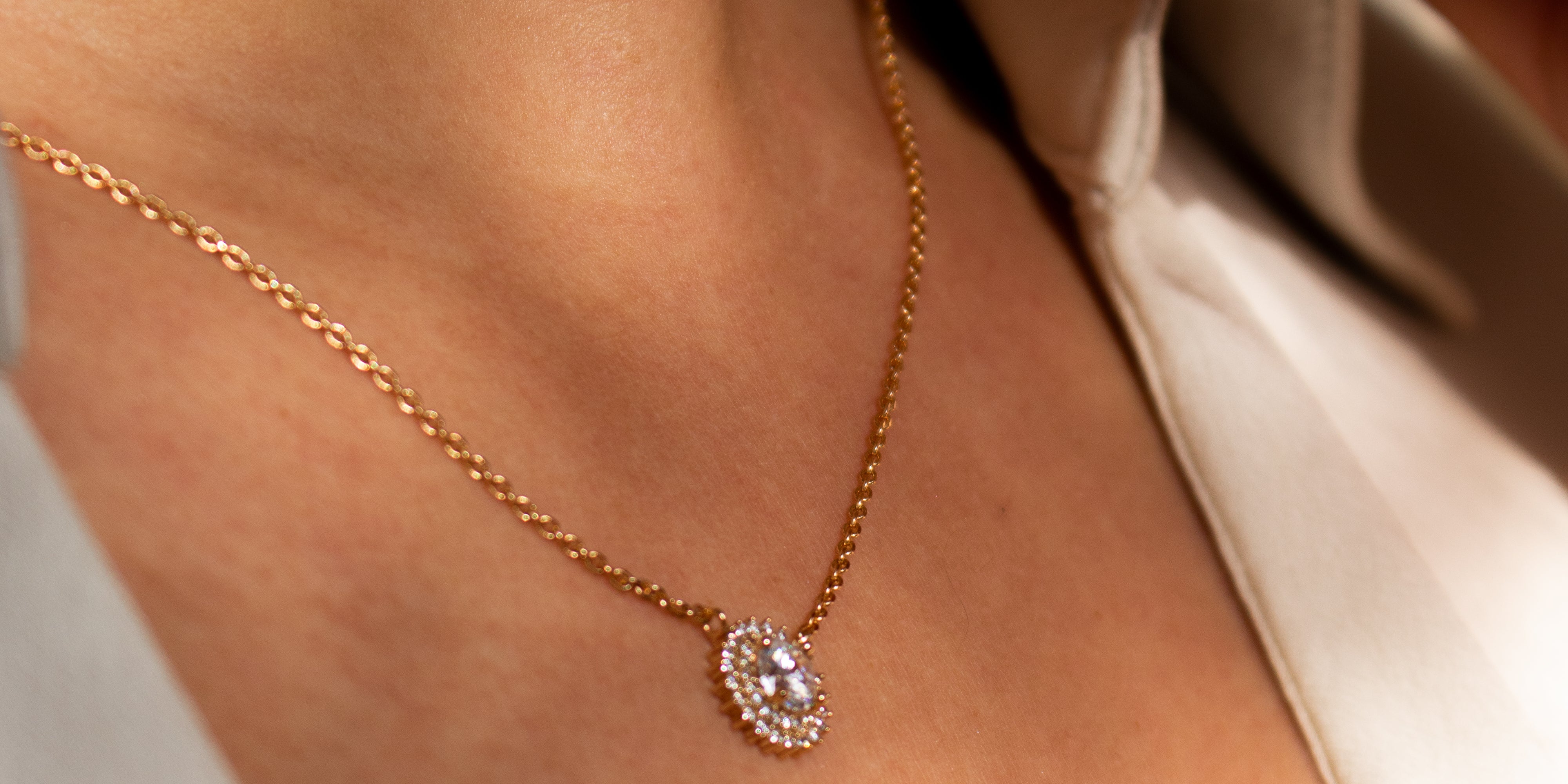 Collier Flora